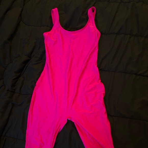 Hot pink one piece body suite! - Picture 4 of 6